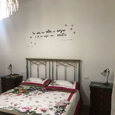 Yellow Rose Apartment